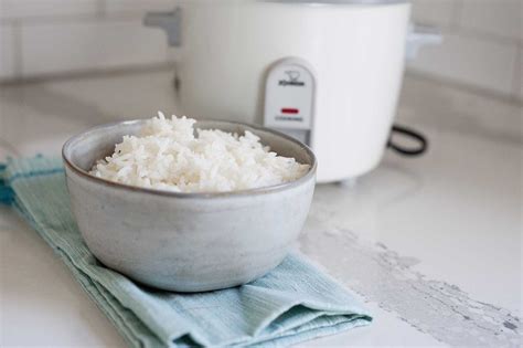 How to Use a Rice Cooker