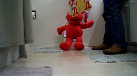 Elmo goes potty.MOV - YouTube