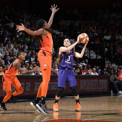 Diana Taurasi Becomes WNBA's All-Time Playoffs Scoring Leader | News ...