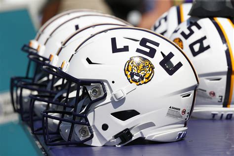 Tigers talk: The greatest LSU football uniforms