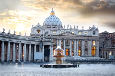 St Peter's Cathedral, Vatican City wallpapers and images - wallpapers, pictures, photos