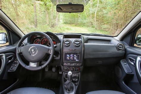 2014 Renault Duster Facelift interior 2