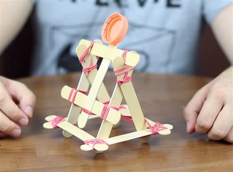 How to Build a Catapult for School Project? – EverythingMom