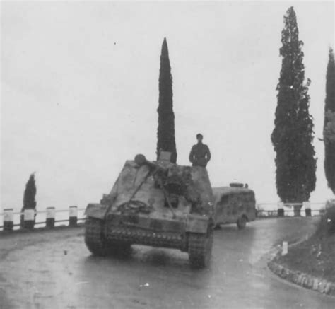 Nashorn tank destroyer on road | World War Photos