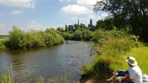 Something Beautiful Everyday: Ross-on-Wye, River walk.