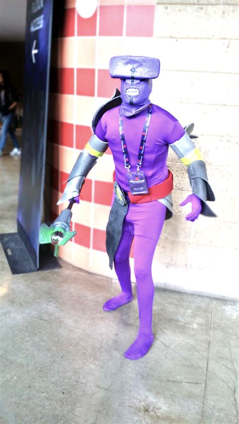 Faceless Void Cosplay