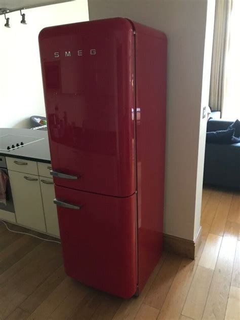 SMEG RETRO FRIDGE - 50’s Style Refrigerator-freezer in Red | in Notting Hill, London | Gumtree