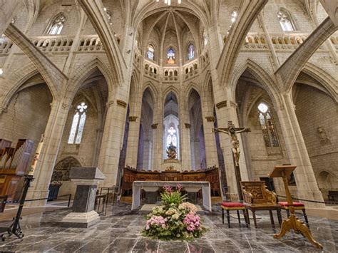 La catedral de Santa María en Vitoria-Gasteiz Turismo 24Hr