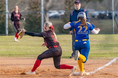 Lady Tigers Softball Wins One Loses One – Lexington Progress