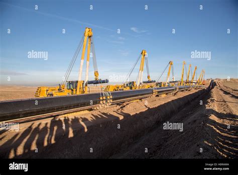 Sideboom hi-res stock photography and images - Alamy