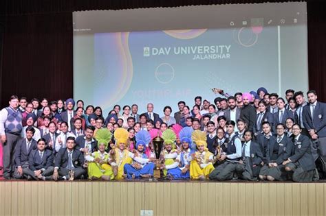 Police DAV wins overall trophy at DAV University’s Youth Flair