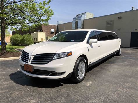 Lincoln MKT Stretch Limousine in White ⋆ Touch of Class Limousine