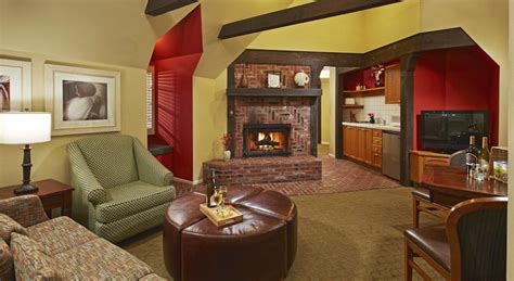 Solvang Inn & Cottages, Solvang, CA - California Beaches