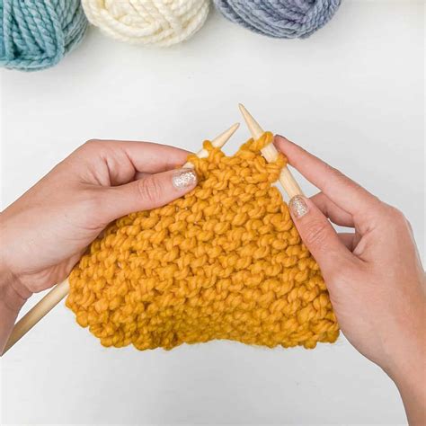 Knit Bind Off - the Easy Way [3 Quick Steps]