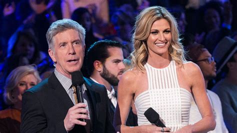 Erin Andrews and Tom Bergeron Return to Host 'Dancing With the Stars' After Each Faced Personal ...