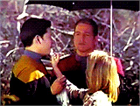 St Voyager - Behind the Scenes - Star Trek Voyager Icon (31236097) - Fanpop