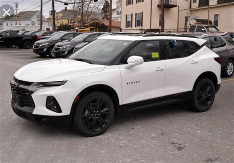 Chevy Blazer 2019 RS White | Chevy trailblazer, Chevy, Dream cars jeep