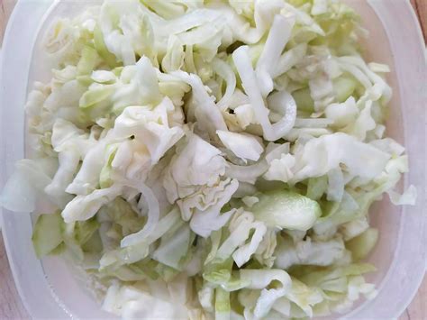 Easy Cabbage Salad - Digestables