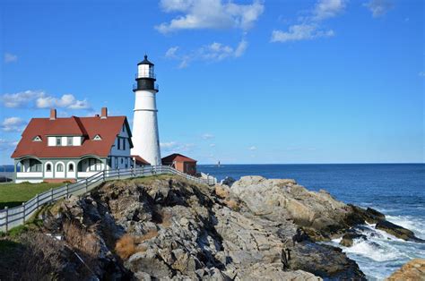 Visit 6 Lighthouses Near Portland, Maine