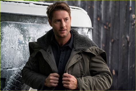 Justin Hartley Stars in Netflix Christmas Movie 'The Noel Diary' - Watch the Trailer!: Photo ...