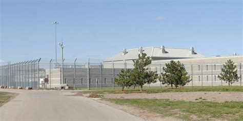 ‘In the same cell block’: 1 dead after 6 suspected drug overdoses at Maplehurst Correctional ...