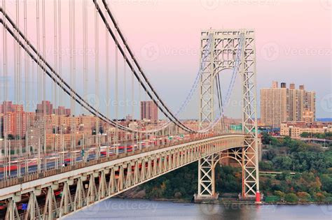 George Washington Bridge 8310875 Stock Photo at Vecteezy