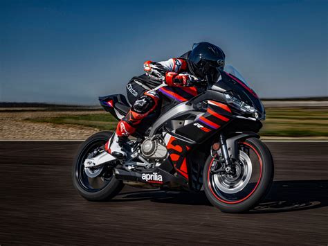 Aprilia RS 457 India Debut Highlights: Expected Launch, Specifications, Features, Images