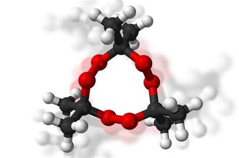 Acetone peroxide – ordinary ingredients for an extraordinary explosive | News | Chemistry World