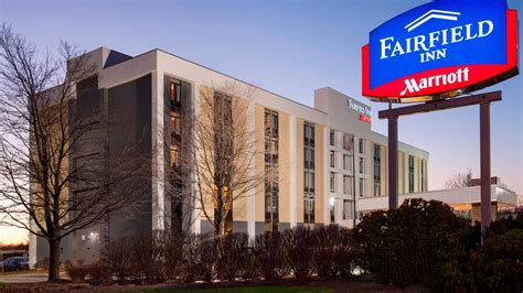 Fairfield Inn East Rutherford Meadowlands hotel room amenities and highlights in East Rutherford ...