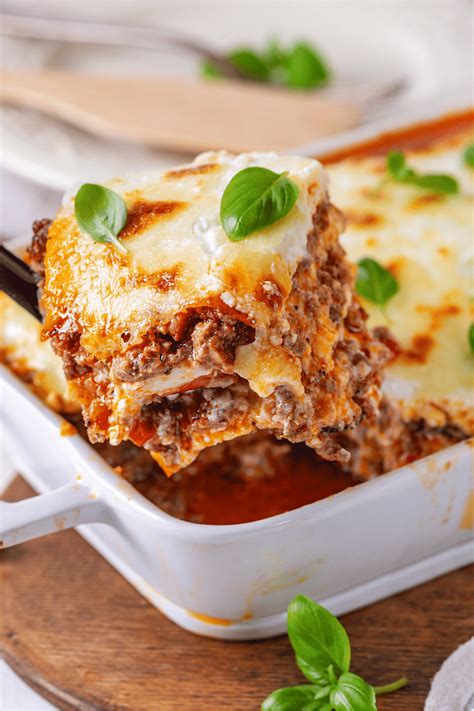 Keto Lasagna Recipe (Tastes Like Real Lasagna)