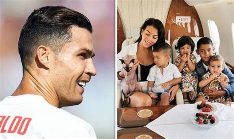 Cristiano Ronaldo children: How many kids does Ronaldo have? Adorable family in pictures ...