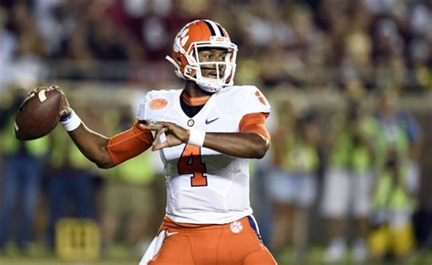 Clemson QB Deshaun Watson Played with Torn ACL - BlackSportsOnline