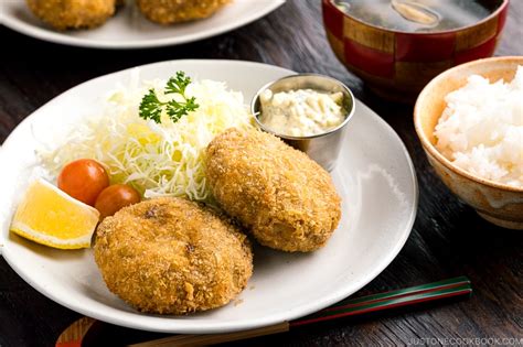 Menchi Katsu (Ground Meat Cutlet) メンチカツ • Just One Cookbook