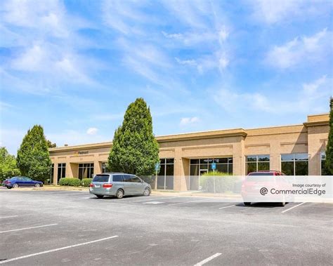 Riverstone Medical Center - 15 Reinhardt College Pkwy, Canton, GA | CommercialSearch