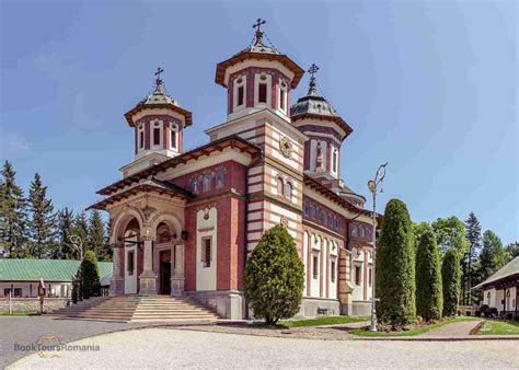 Sinaia the Pearl of the Carpathians - BookToursRomania