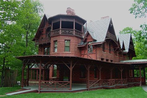 11 Historic Houses In Connecticut With Incredible Pasts