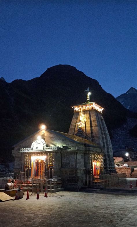 Night scene- Kedarnath | Temple photography, Shiva wallpaper, Night scene