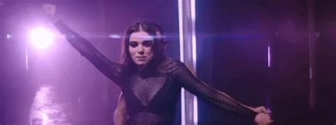 Starving GIF by Hailee Steinfeld - Find & Share on GIPHY