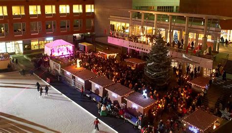 The Best Canadian Christmas Markets to Visit This Holiday Season - CAA ...