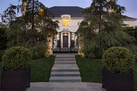 Beverly Hills Real Estate and Homes for Sale | Christie's International Real Estate