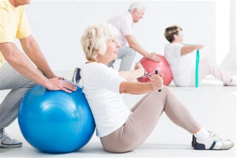 Best Mobility Exercises for Seniors (2022): Your Complete Guide