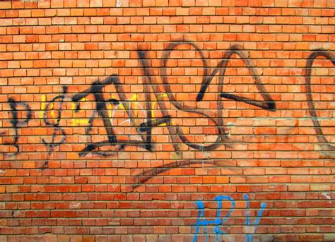 Graffiti Brick Wall Texture (JPG) | OnlyGFX.com