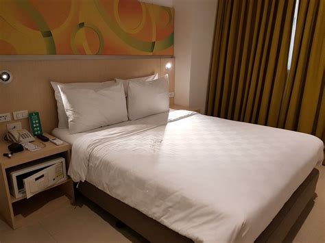 Go Hotels Ermita - UPDATED Prices, Reviews & Photos (Manila, Philippines) - Inn - Tripadvisor