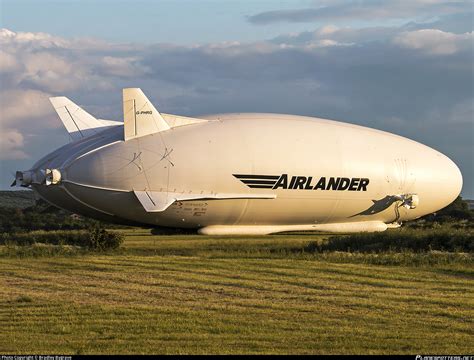 G-PHRG Hybrid Air Vehicles Hybrid Air Vehicles Airlander 10 Photo by Bradley Bygrave | ID 897370 ...