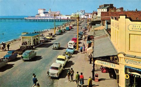 Bognor Regis Pier and Seafront - Flashbak