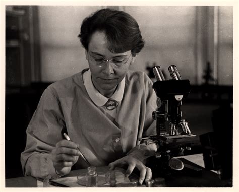 Barbara McClintock Biography, Barbara McClintock's Famous Quotes ...