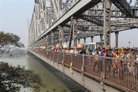 Howrah Bridge (Kolkata, 1943) | Structurae