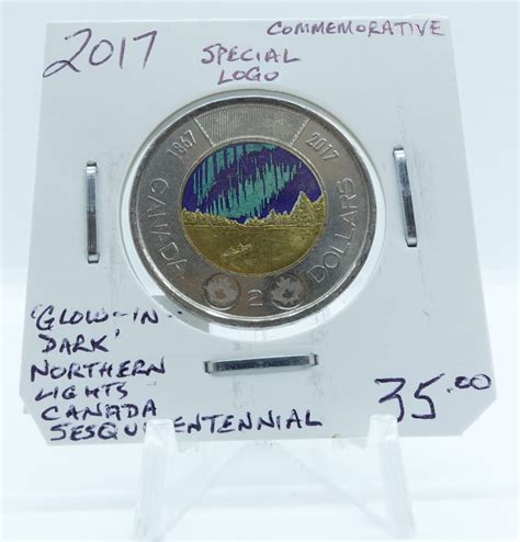 2017 CIRCULATION CANADIAN TOONIE COMMEMORATIVE 'GLOW-IN-THE-DARK ...