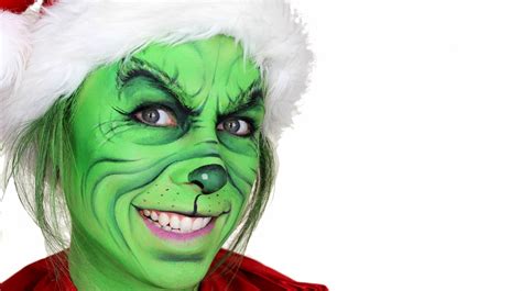 A great Grinch tutorial that also has excellent Grinch hair tips ...