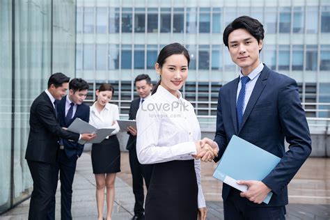 Business People Shaking Hands Picture And HD Photos | Free Download On Lovepik